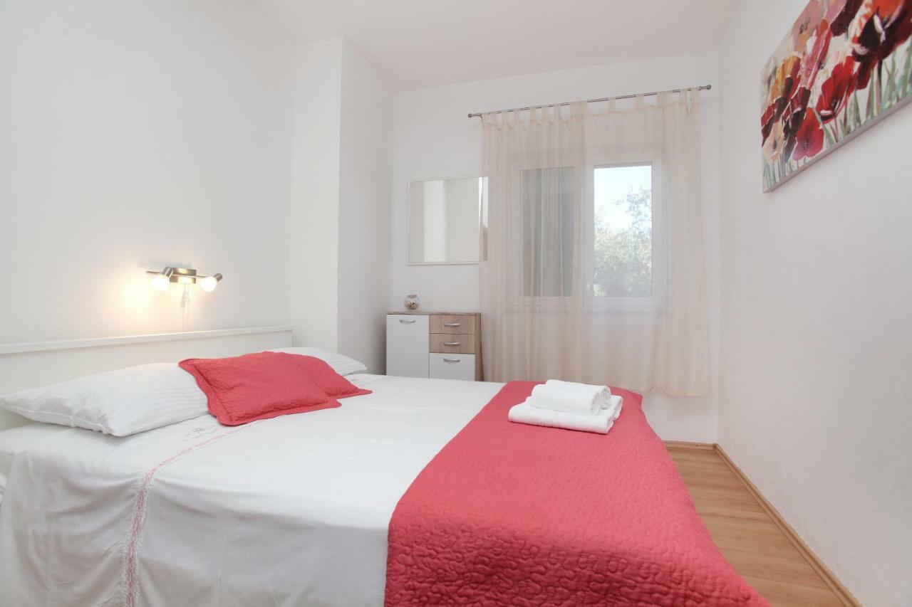 Apartman Tone 特罗吉尔 外观 照片