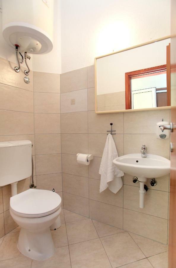 Apartman Tone 特罗吉尔 外观 照片